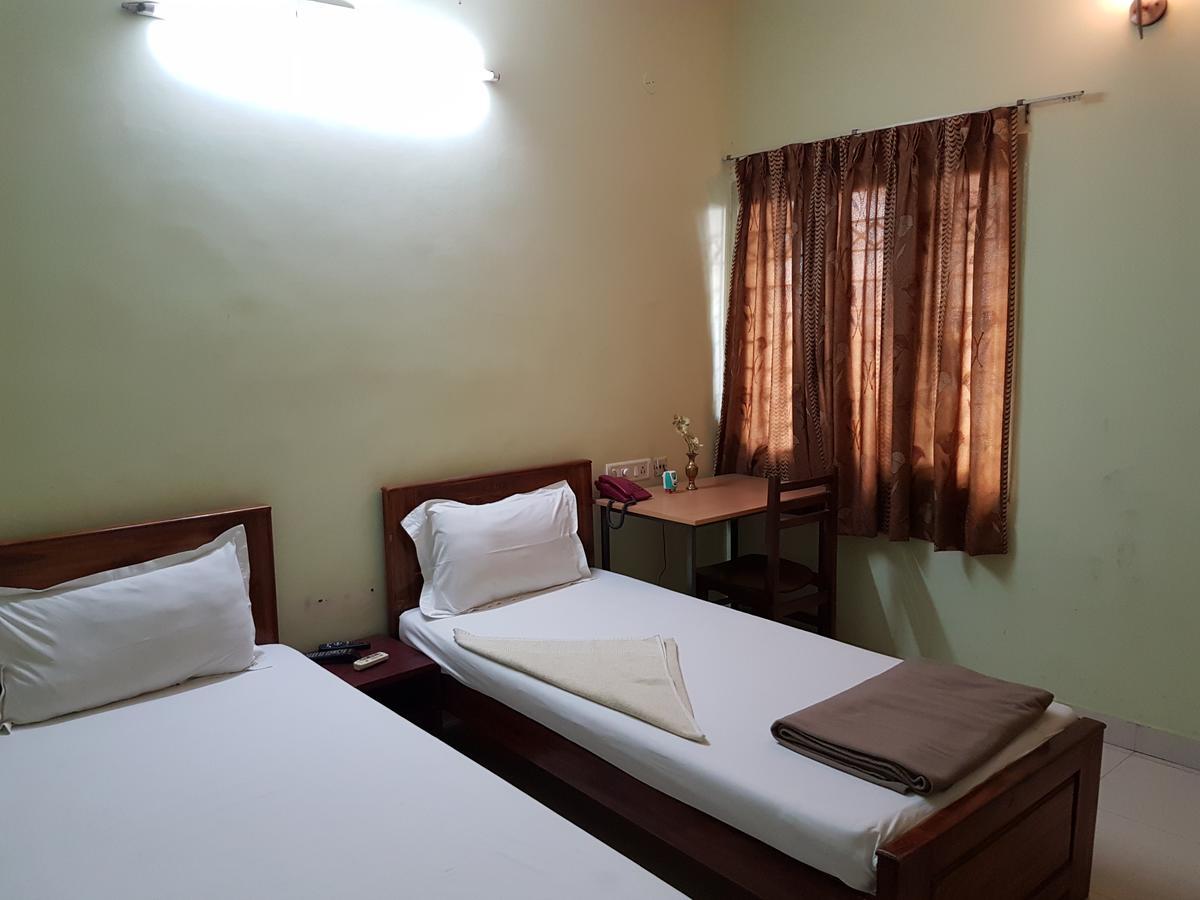 Orchid Serenity Bed & Breakfast Chennai Exterior photo
